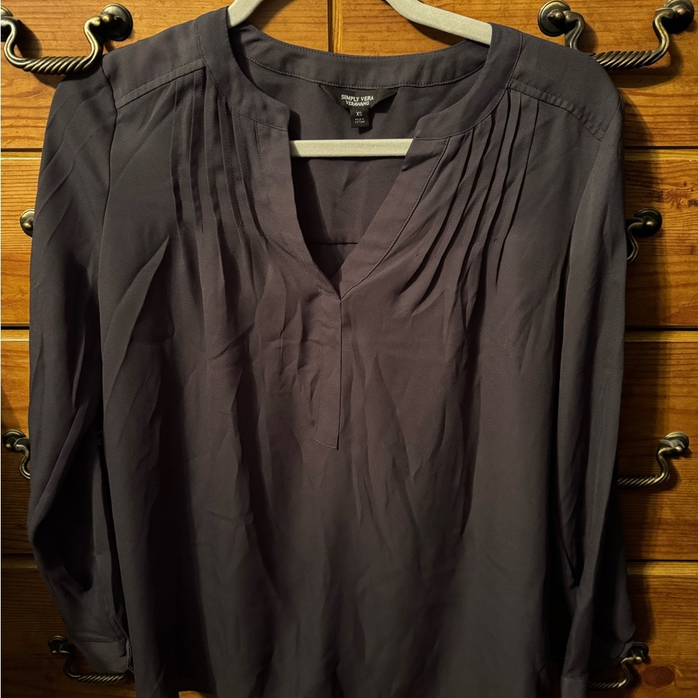 Simply Vera Verawang Gray 3/4 Sleeve Pleated Blouse